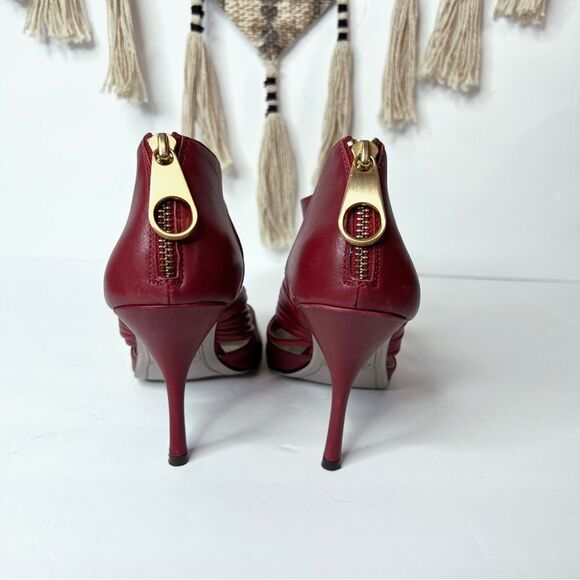 Ted Baker Red Gold Leather Peep Toe Pump - Picture 5 of 10